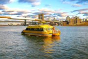 New York Water Taxi: hop on hop off per un giorno